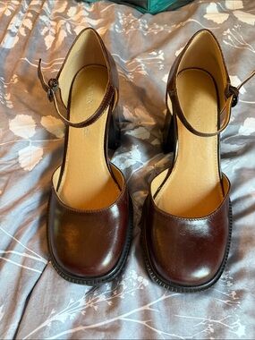 Crown Vintage Dark Brown Leather Mary Jane Block Heels